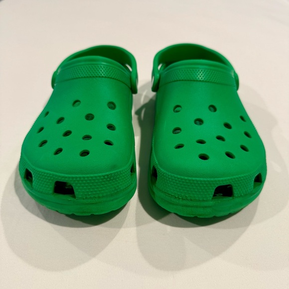 Crocs Classic Clogs Green Ivy Mens 11 Slipons Shoes Lightweight Comfy Christmas - Picture 2 of 7